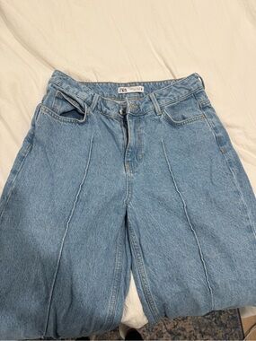 ZARA Light Blue Front-Seam Straight Jeans